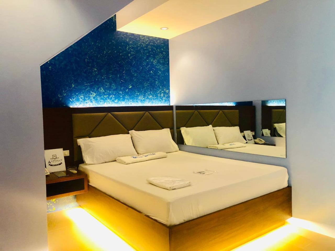 Hotel Apollo Lemery Bagian luar foto